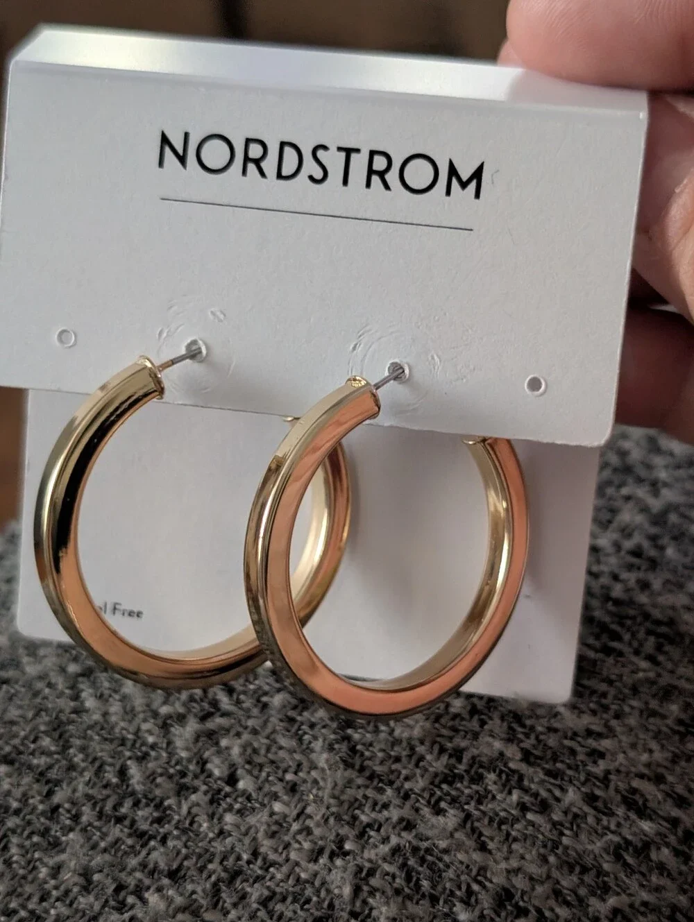 Nordstrom Shiny Gold Chunky Hoop Earrings